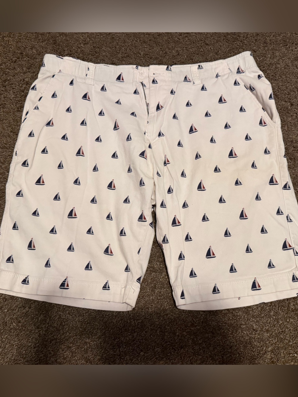 Men's White Sailboat Print Cotton Shorts